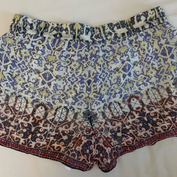 Joie Patterned Silk Shorts - Picture 3 of 3